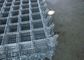 Αντίσταση στη διάβρωση Τετραγωνικό σύρμα πλέγμα Φράχτης 50 * 200mm Τρύπες