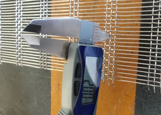 Δίκτυο από ανοξείδωτο χάλυβα Πολυδιάστατο ανθεκτικό πλέγμα από 4 έως 635 Διάμετρο ματιών 1m-300m