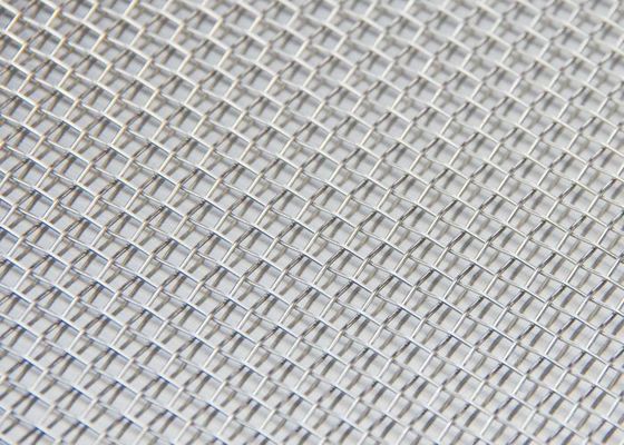 Ανθεκτικό στη διάβρωση ASTM E2016 Πρότυπο υφασμένης μεταλλικής οθόνης Ανθεκτικό σε βαριές επιπτώσεις Προετοιμασία ακατέργαστων άκρων