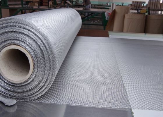 Ανθεκτικό στη διάβρωση ASTM E2016 Πρότυπο υφασμένης μεταλλικής οθόνης Ανθεκτικό σε βαριές επιπτώσεις Προετοιμασία ακατέργαστων άκρων