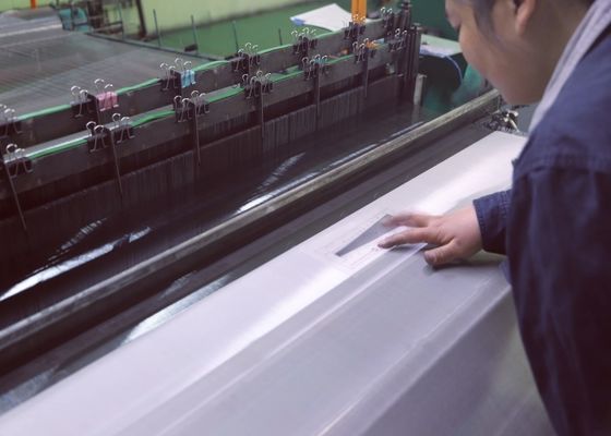 Προσαρμόσιμο πλάτος Plain Weave Woven Wire Mesh Screen με πολλαπλές επιλογές υλικών